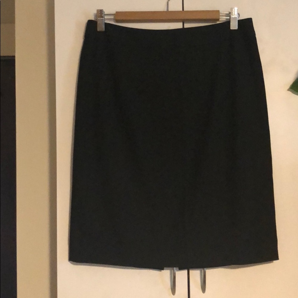 Wardrobe staple - classic black skirt